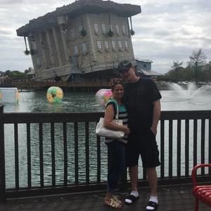 Meet your Posher, April